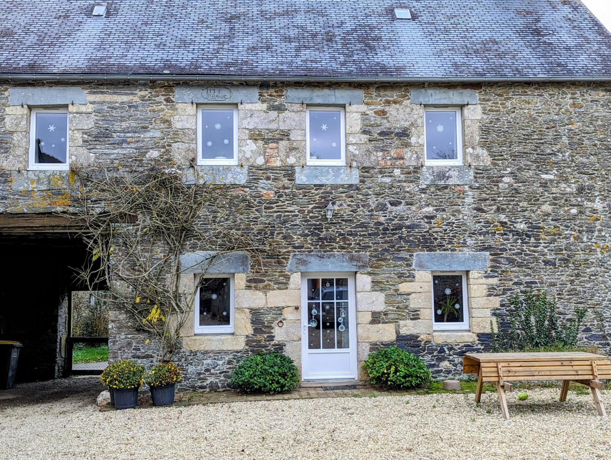 Breizh Home A La Boissiere Merléac Exteriör bild